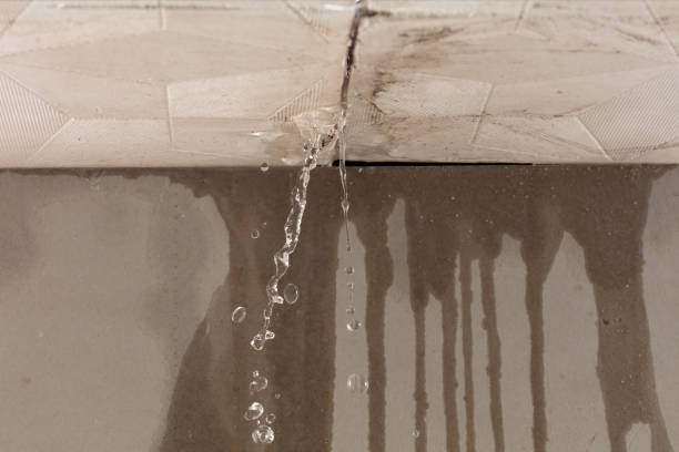 Professional Flood Damage Cleanup technician working in San Juan Capistrano, CA